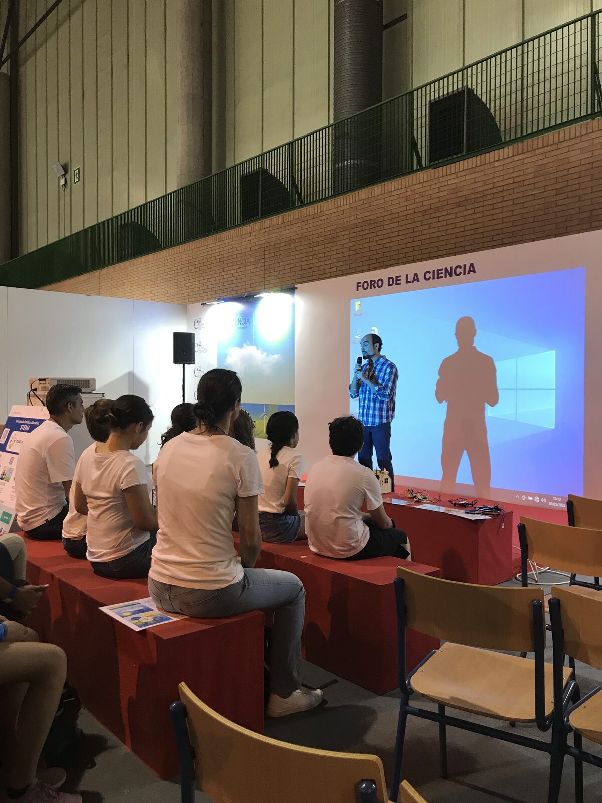 Conferencia en la Feria de la Ciencia de Sevilla